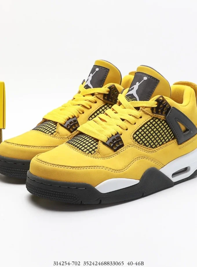 Air Jordan 4 “Lightning” Dianmu colorway