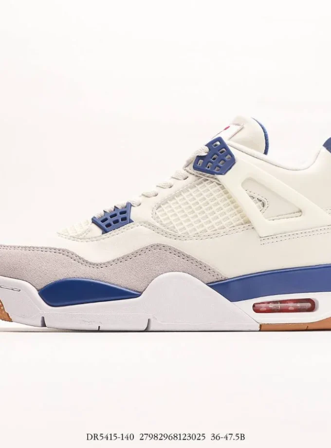 Air Jordan 4 Retro Military Blue