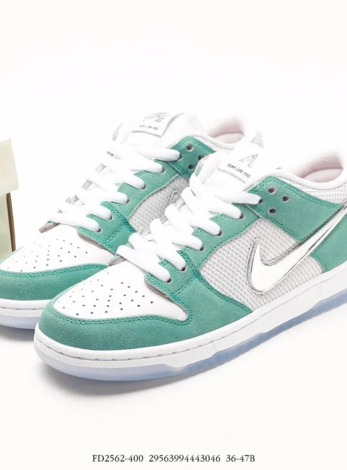 Nike x April Skateboards  SB Dunk Low AL Little Tiffany