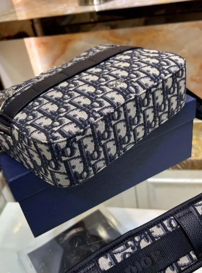 Dior Black Oblique Messenger Bag 900