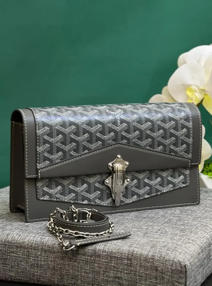 Goyard Ladies Bag 25cm 800-8